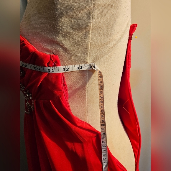 Source Unknown Strapless Red Dress - Picture 5 of 6